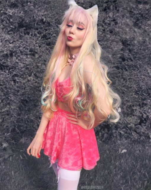 So cute! Creamy blonde lace front with rainbow pastel highlights. This quirky style is a lace front with a difference, it has a long wispy fringe that can be trimmed to suit the wearer, or swept to one side. Perfect for those who like a little forehead coverage!