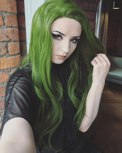 Green long lace front wig. A bold swampy green colour. A very vibrant alternative look! 