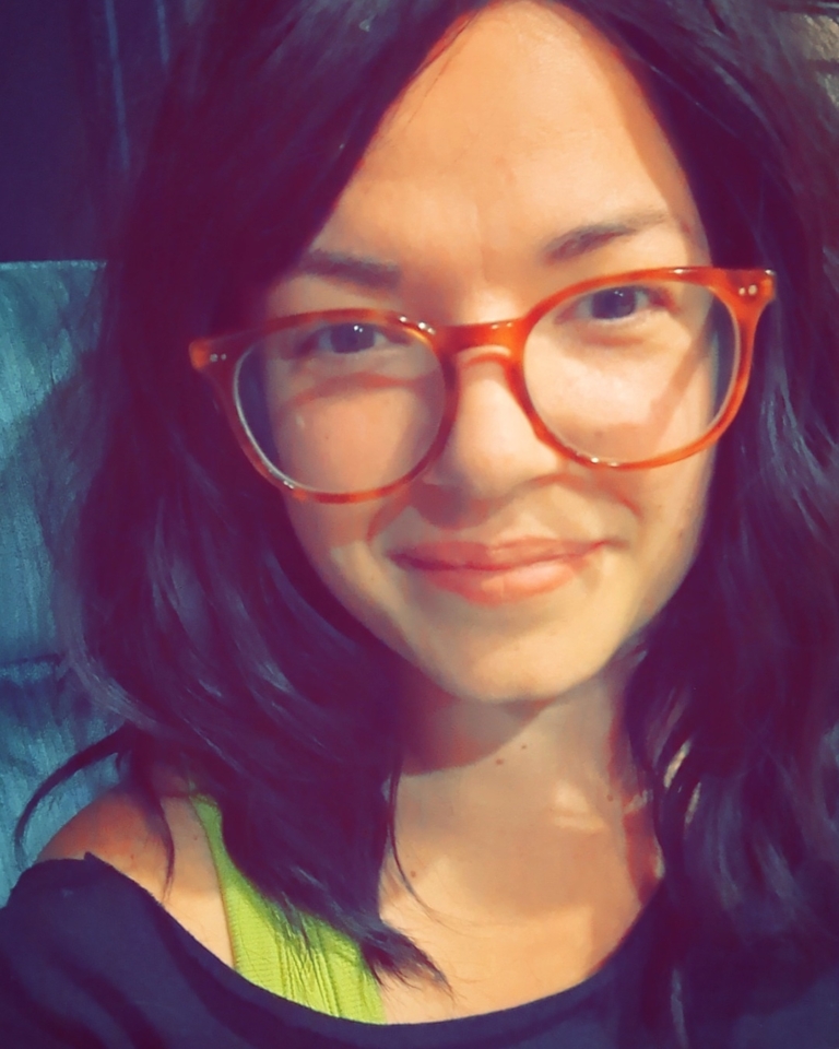 Mayonaka - Lush Wigs UK this long bob lob comes in a very dark cocoa shade from roots to tips. Styled in loose tousled waves with layers and a blunt sleek fringe.