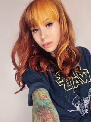 auburn wigs with bangs