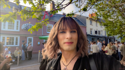 We should let the reviews speak for this one! This natural twist of brown shadowed roots that melt into a muted pink and plum mix ombre. A loose wave bob with a sleek fringe.