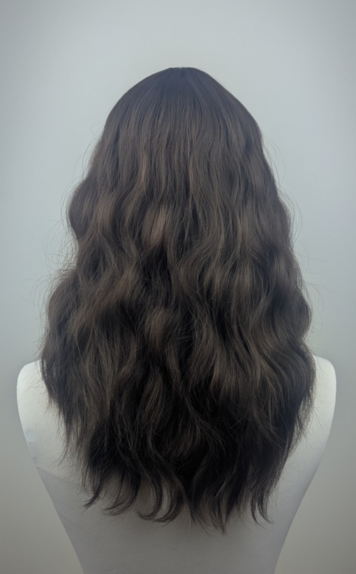 Matsu - Lush Wigs UK We can’t resist Matsu! This lob is a hit and one of our top trending wigs! A natural light brown shade with textured, tousled, loose curls. With a sleek blunt fringe.