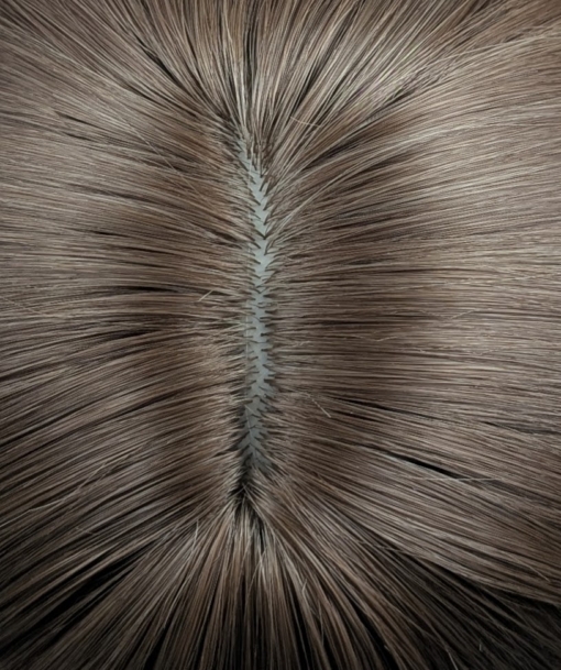 Veronica - Lush Wigs UK Veronica is a beautiful natural colour of golden brown from roots to tips. A straight one length blunt style with with a sleek light fringe.