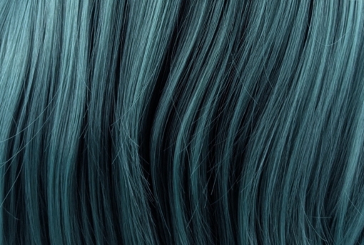 This dark green wig from roots to tips. Styled sleek with long layers falling to the waist. The fringe is long and sleek, wear it to the side or parted for curtain bangs.